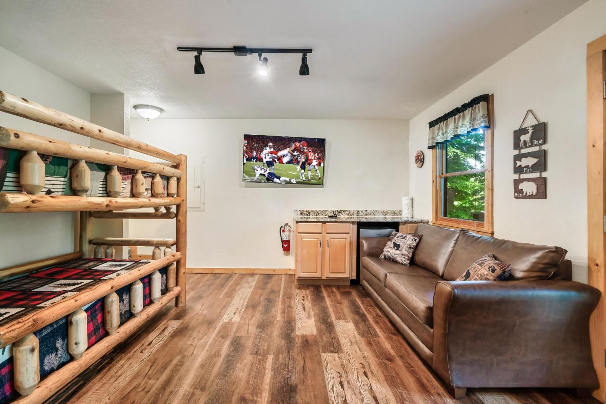 Peaceful Family Cabin With Hot Tub, Game Room, & More! Sevierville Buitenkant foto